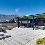 Luxurystay One Bed Suite, 503 Table Mountain Views