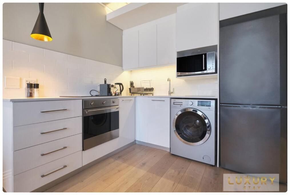 Apartment Luxurystay One Bed Suite, 503 Table Mountain Views Cape Town