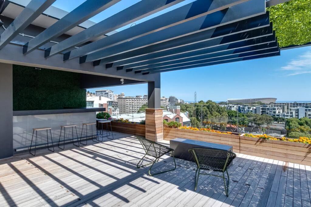 Luxurystay One Bed Suite, 503 Table Mountain Views Apartment Cape Town